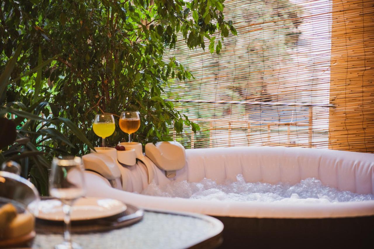 Luxury Katrinas Apartment With Outdoor Jacuzzi Corfu  Esterno foto